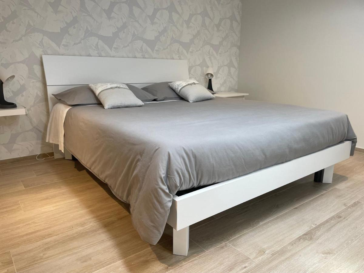 Otium Rooms / Camere E Appartamenti Morrovalle Eksteriør billede