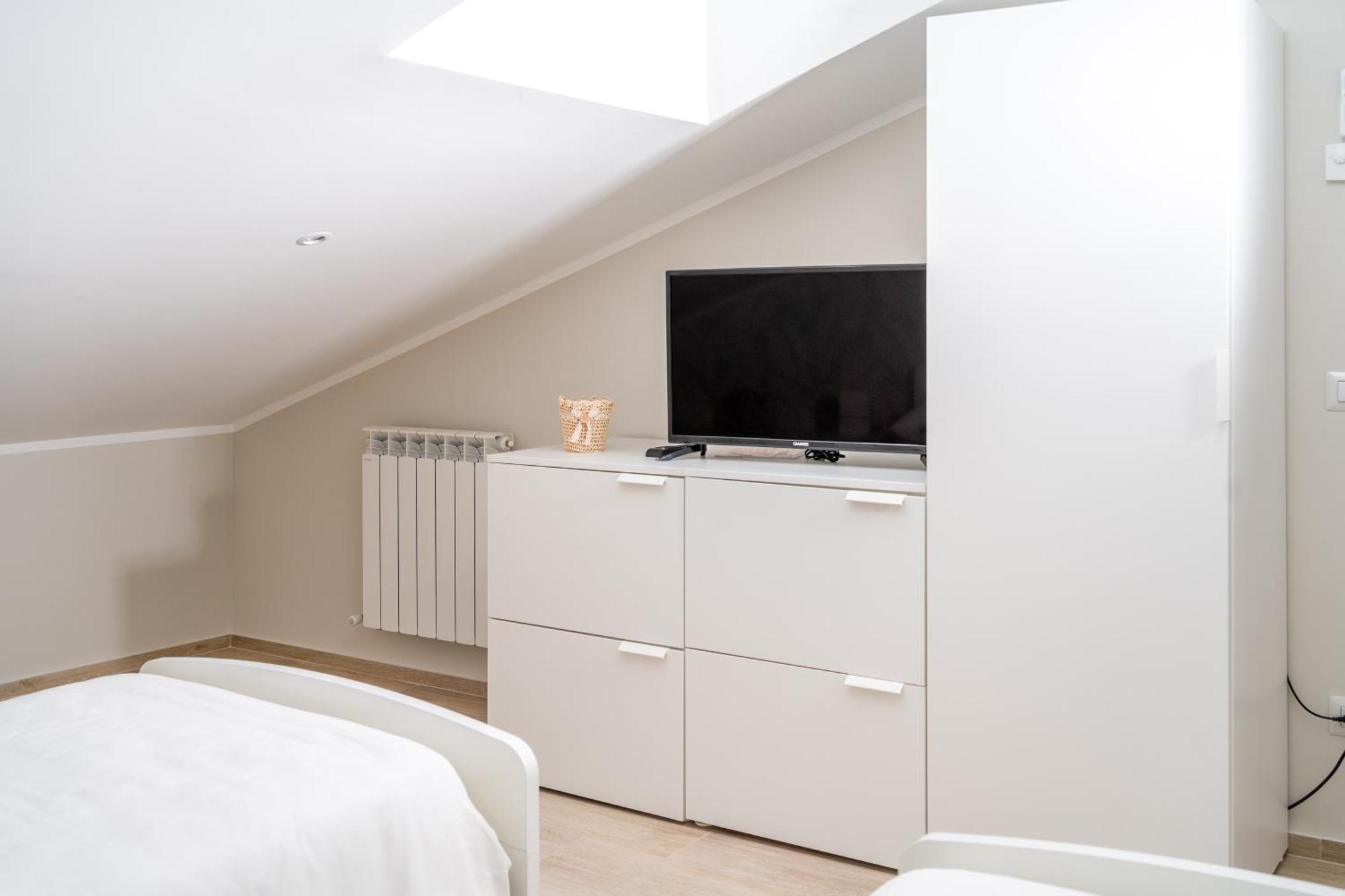 Otium Rooms / Camere E Appartamenti Morrovalle Eksteriør billede